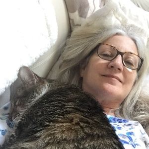 Meet your Posher, Pamela